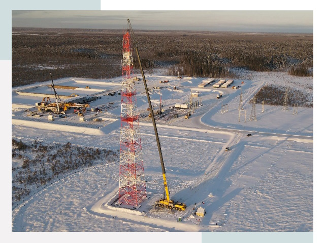 Мачты связи в Сургуте