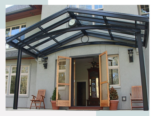 Козырьки металлические в Сургуте