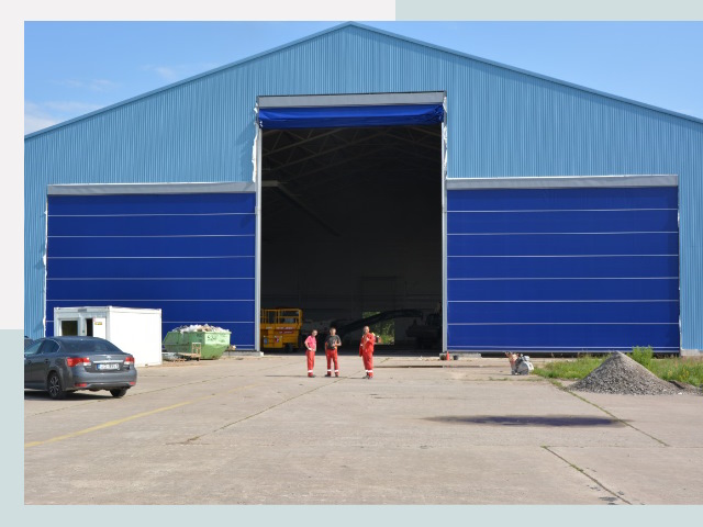 Ангарные ворота в Сургут от СтальСтрой-Срг по цене 613 руб.